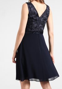 s.Oliver BLACK LABEL Koktejlové šaty / šaty na párty - dark blue