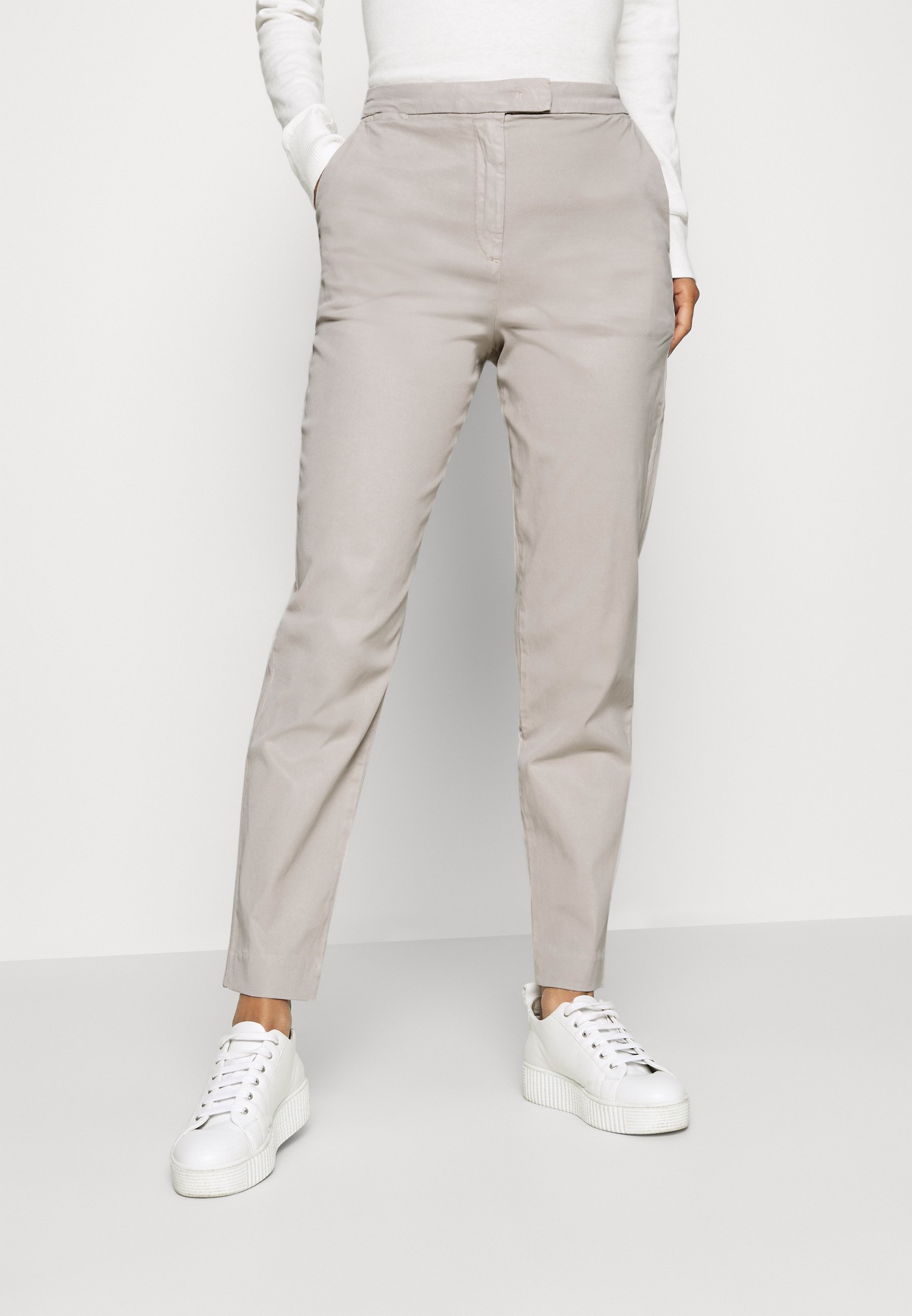 TAPERED PANT Bukse comet grey TAPERED PANT Bukse comet grey