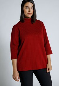 Ulla Popken Collegepaita - rouge foncé