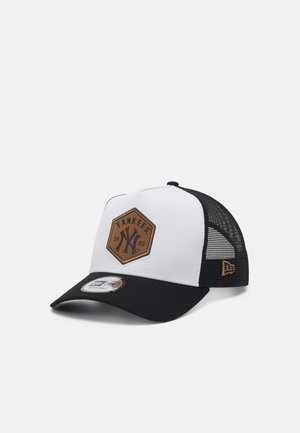 TEAM PATCH TRUCKER UNISEX - Cap - black