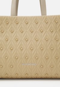Valentino Bags JOIA - Handväska - beige