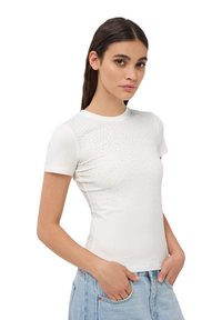 Terranova ELASTICIZZATA CON MICRO STRASS - T-shirt con stampa - bianco lana