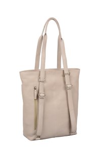 Borsa tote in pelle beige con doppio manico, finitura testurizzata, una tasca con zip frontale e dettagli con fibbia regolabile sulle cinghie.