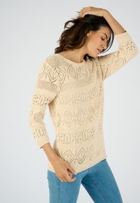 Damart MAILLE AJOURÉE EFFET CROCHET - Strickpullover - beige