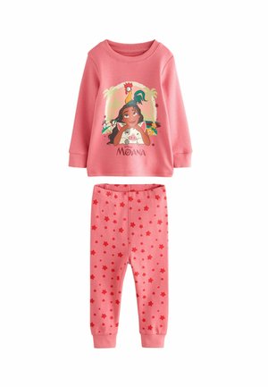 Růžový pyžamový set se skládá z dlouhého rukávu s grafikou Moany a odpovídajících kalhot s červenými květinovými vzory. Měkký bavlněný materiál.