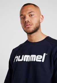 Hummel Sudadera - marine