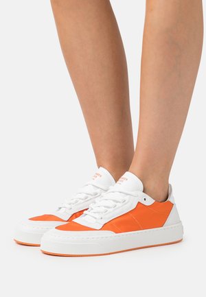 Copenhagen Studios CPH428 - Αθλητικά παπούτσια - orange