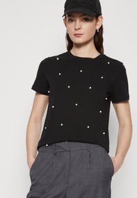 Pieces Dam tee PCSKYLAR - Black