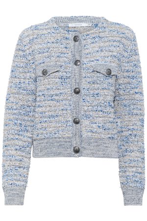 Cardigan texturé bleu clair avec deux poches avant, col rond et boutons gris. Il présente un ourlet court et un motif en fibres mélangées.