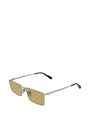 - Okulary przeciwsłoneczne