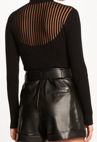 Morgan Maglione - black