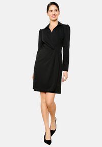 LolaLiza WITH RUFFLES - Denné šaty - black