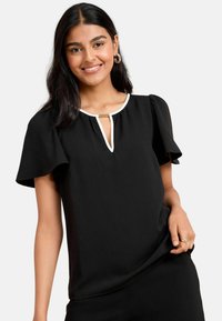 Non selezionato, black