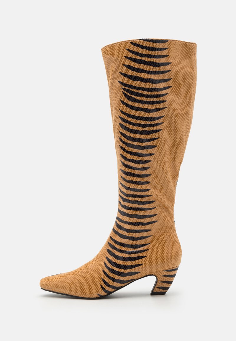 Raid Laarzen nude Raid Laarzen nude