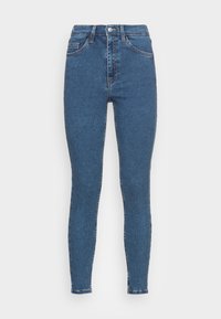 Selecionado, blue denim