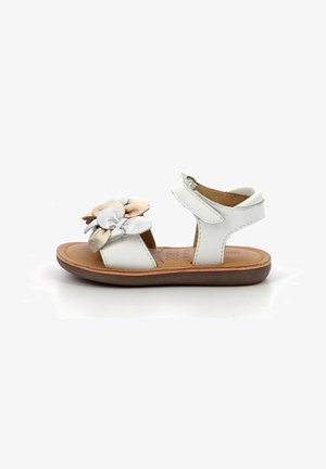Mod8, CLOKNOT - Sandals - blanc