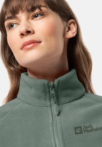 Jack Wolfskin MOONRISE FULL ZIP W - Giacca in pile - picnic green