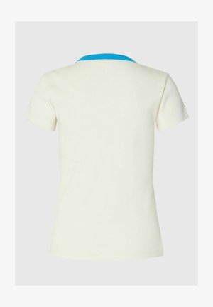 T-shirt à manches courtes de couleur crème avec un col bleu. Fabriqué en tissu doux, présentant un design simple sans motifs ni graphismes.