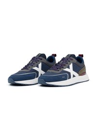 MUNICH SNEAKERS SPEED UNISEX - Tenisice - denim