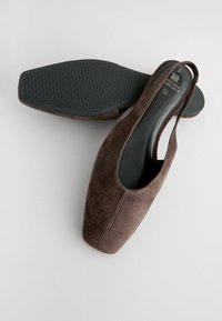 Next FOREVER COMFORT - REGULAR FIT - Takaa avoimet ballerinat - brown