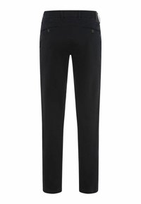 Pantalon noir droit avec passants pour ceinture, deux poches arrière passepoilées boutonnées, vu de dos sur fond blanc.