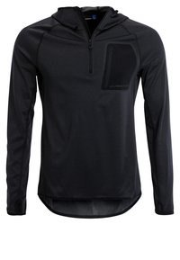 Schwarzer langärmeliger Kapuzenpullover mit halbseitigem Reißverschluss an der Vorderseite und einer Reißverschlusstasche auf der linken Seite der Brust.