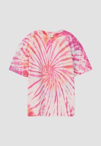 T-shirt z krótkim rękawem w kolorze białym z różowo-pomarańczowym wzorem spirali tie-dye, materiał bawełniany, okrągły dekolt, luźny krój.