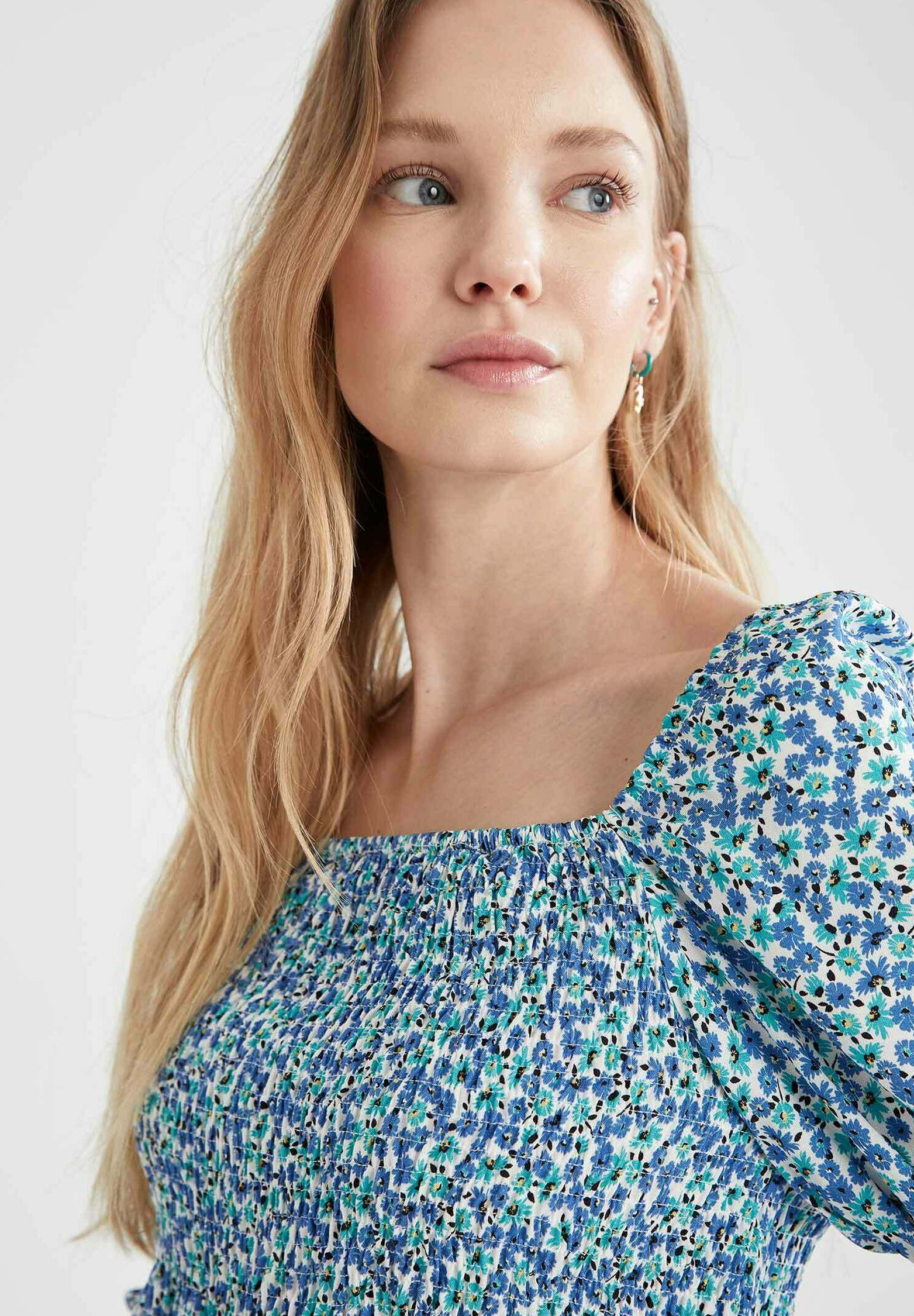Donna Camicetta Donna Camicetta