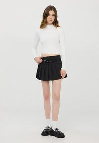 Terranova Shorts - nero