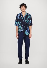 Versace Jeans Couture BAROC OUTLINE MACRO - Camicia - blu