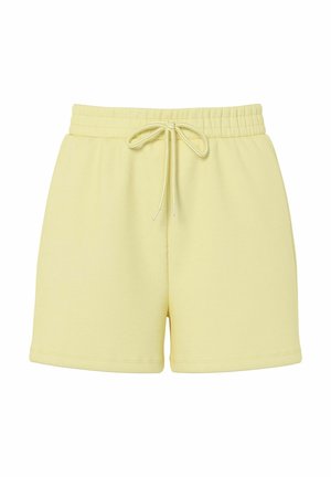 Rumeno elastične kratke hlače z nastavljivo sprednjo vrvico in ravnim robom, prikazane na belem ozadju.