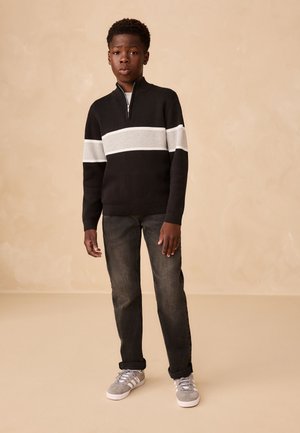 Next, Pullover - black