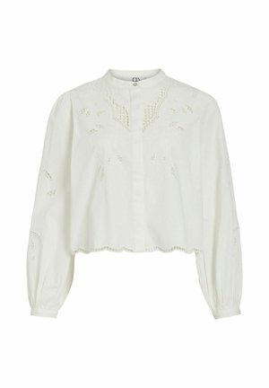 Witte cropped blouse met een ronde halslijn, lange ballonmouwen, geborduurde details en een gegolfde zoom. Gemaakt van lichtgewicht stof.