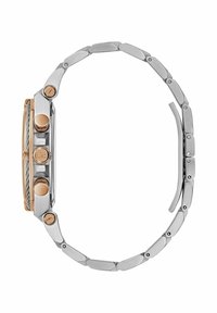 Silberner Edelstahlchronograph mit einer vergoldeten Lünette, strukturiertem Zifferblatt, drei Knöpfen und einem polierten Gliederarmband. Die Seitenansicht zeigt das Design.