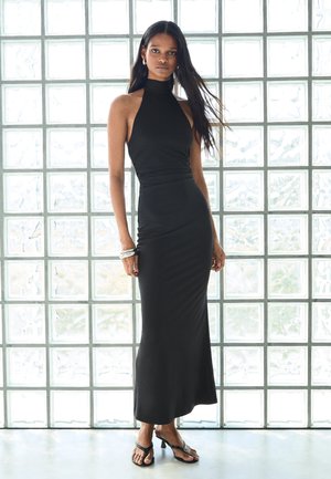 Bershka, HALTER - MIDI DRESS - Robe longue - black