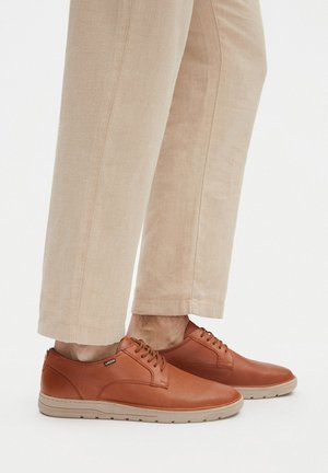 Brīvā laika šņorkurpes - brown