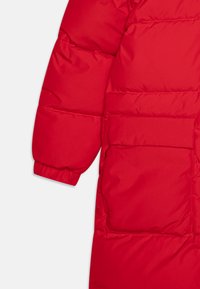 Reima KUMPULA UNISEX czerwony