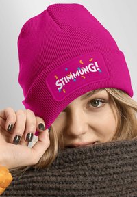 MoonWorks MIT SPRUCH STIMMUNG KARNEVAL FASCHING  - Beanie - pink
