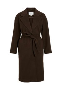 Manteau marron à manches longues en matériau doux, avec une ceinture, un large col et une coupe ample. Texture lisse sans motifs visibles.