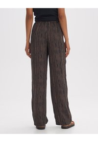 OPUS WIDE LEG  MANILO STRIPE - Broek - coal blue