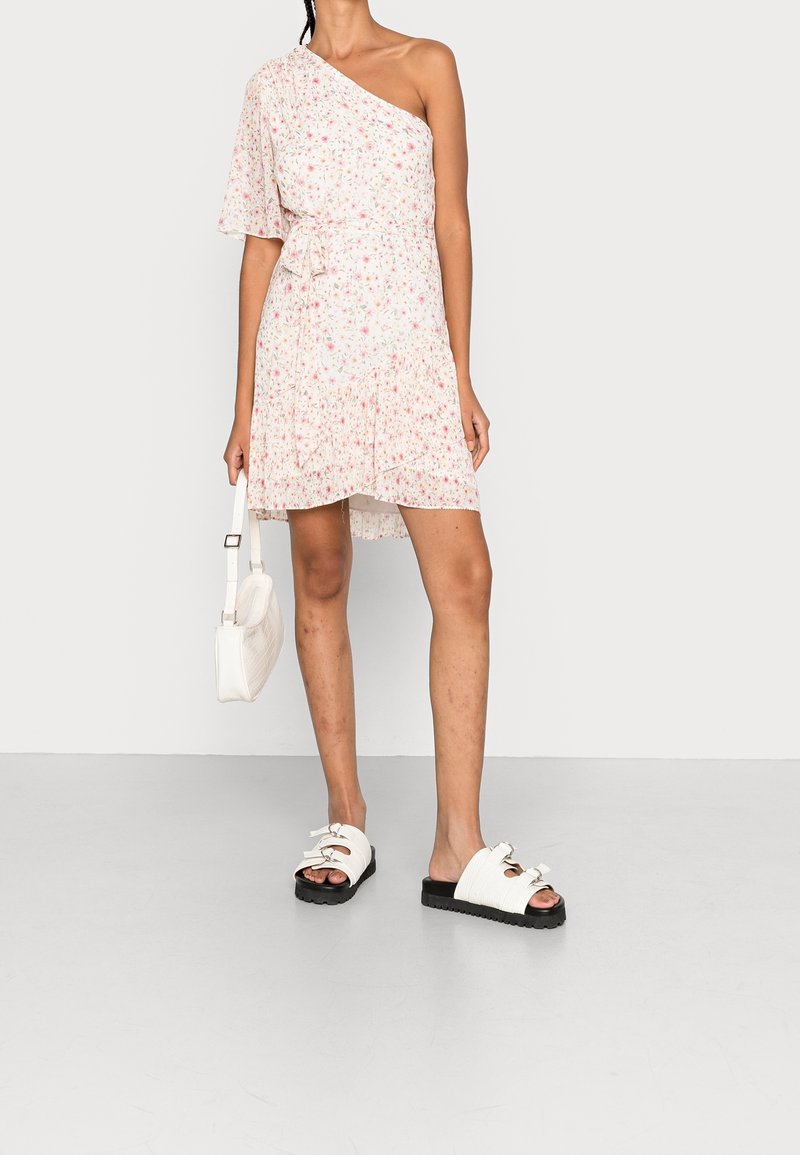 Forever New Jurk pink/donkerroze (Pre-owned)