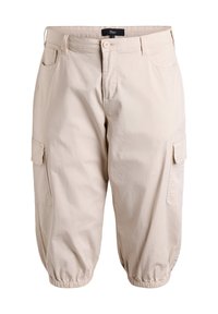 Beige cargo šortky vyrobené z bavlněné směsi, které mají dvě boční kapsy, elastické manžety na lemech a zapínání na knoflík v pase.