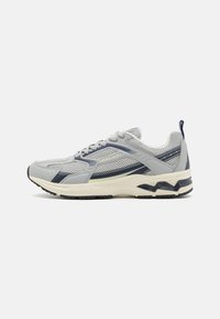 JFWTOKYO - Tossud - vapor blue