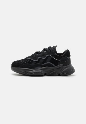 Zapatillas - black