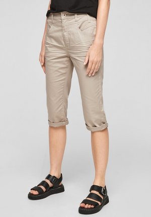 Shorts - sand