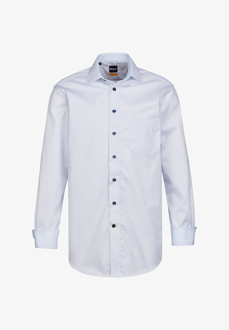 Camicia a maniche lunghe blu chiaro con un fine motivo a righe. Presenta un colletto button-down, una tasca sul petto e bottoni scuri a contrasto.