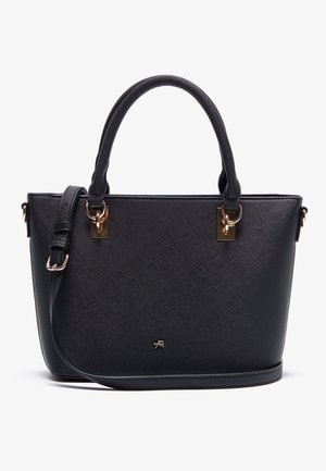 Sac à main en cuir noir texturé avec deux poignées, bandoulière amovible et accessoires en métal doré sur fond blanc.