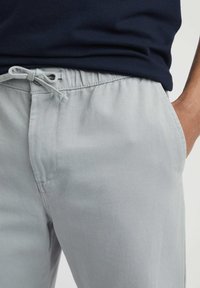 BZB Pantalon classique - vert clair
