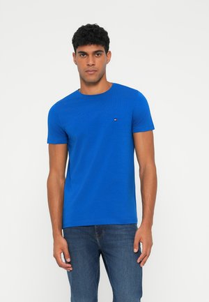 - T-shirt basic