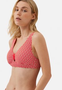 Ysabel Mora Top de bikini - red